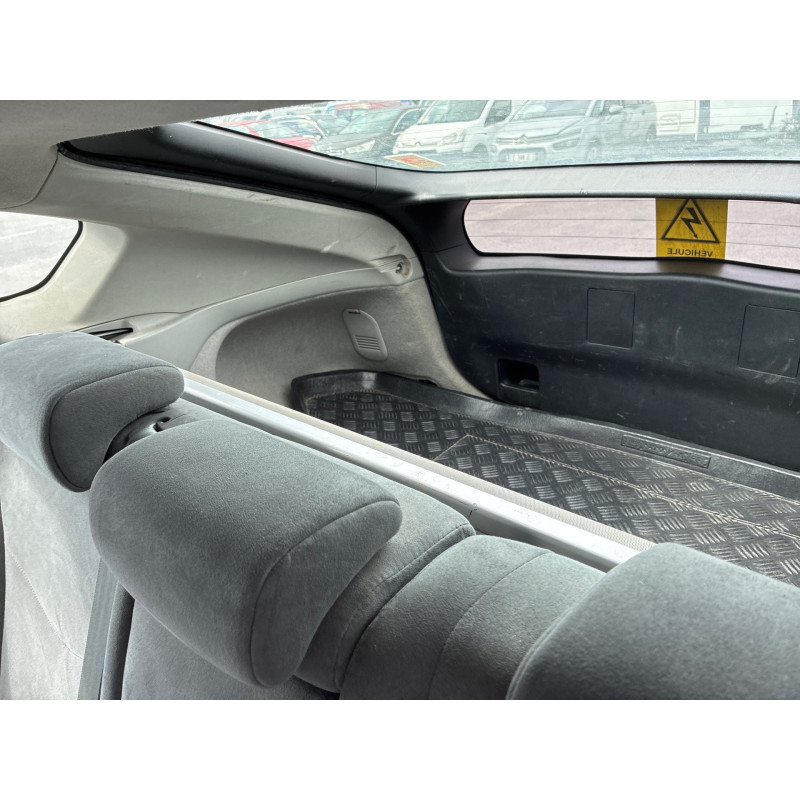 TOYOTA PRIUS 3 PHASE 1 1.8i - 16V HYBRID Photo n°15