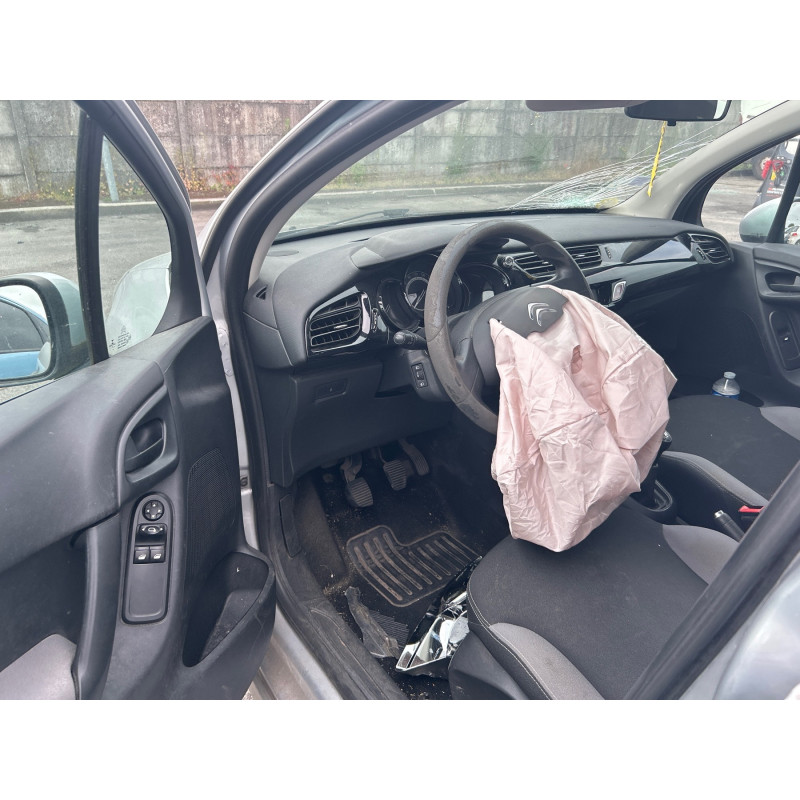 CITROEN C3 2 PHASE 2 1.4 HDI - 8V TURBO Photo n°10