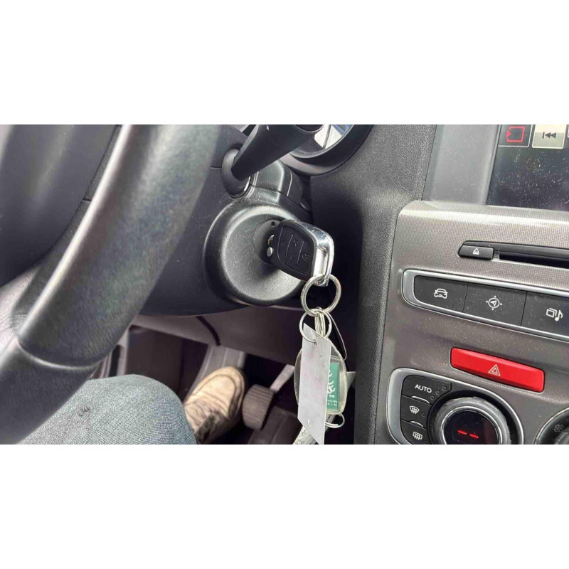 CITROEN C4 2 PHASE 2 1.2 PURETECH - 12V TURBO Photo n°21