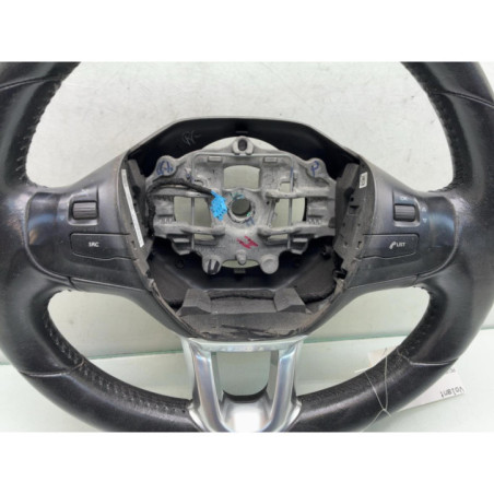 Volant PEUGEOT 208 1