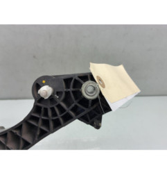Pedale d'embrayage PEUGEOT 208 1