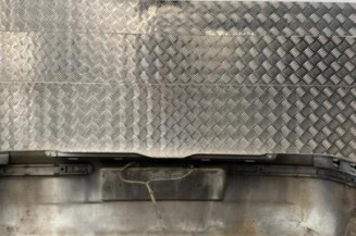 Pare choc arriere VOLKSWAGEN POLO 3