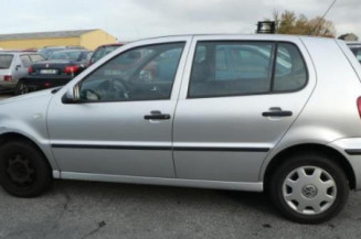 Pare choc arriere VOLKSWAGEN POLO 3