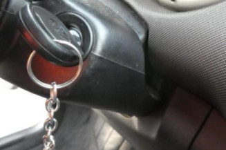 Pare choc arriere VOLKSWAGEN POLO 3