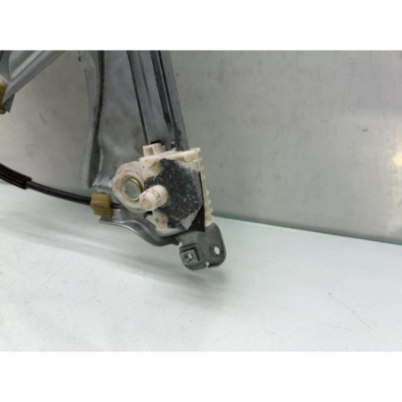 Leve vitre electrique avant gauche RENAULT CLIO 3