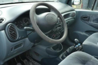 Capot RENAULT SCENIC 1