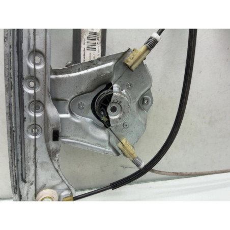 Leve vitre electrique avant droit RENAULT CLIO 3