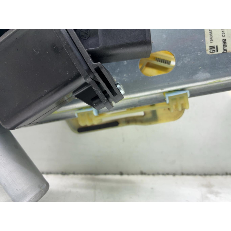 Leve vitre electrique arriere gauche OPEL ASTRA K Photo n°2