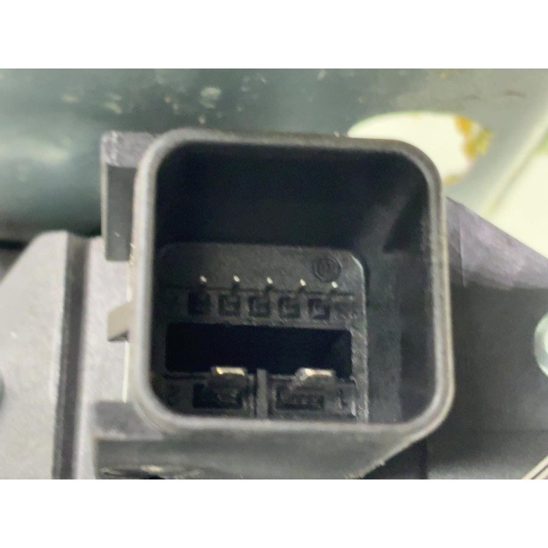 Leve vitre electrique arriere gauche OPEL ASTRA K Photo n°4