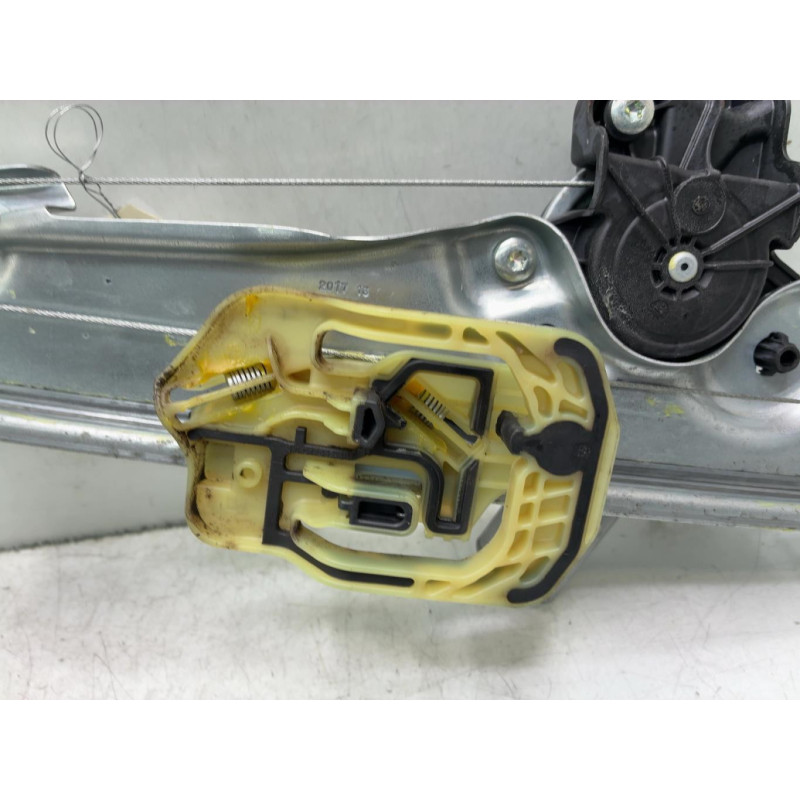 Leve vitre electrique arriere gauche OPEL ASTRA K Photo n°7