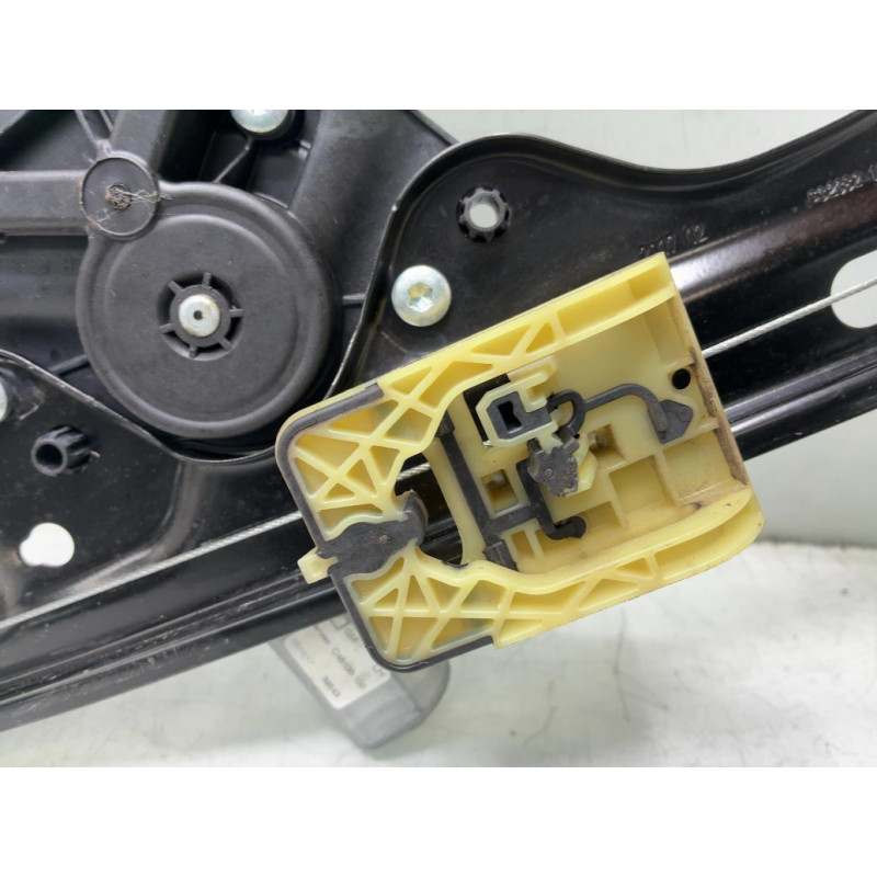 Leve vitre electrique avant gauche OPEL ASTRA K Photo n°7