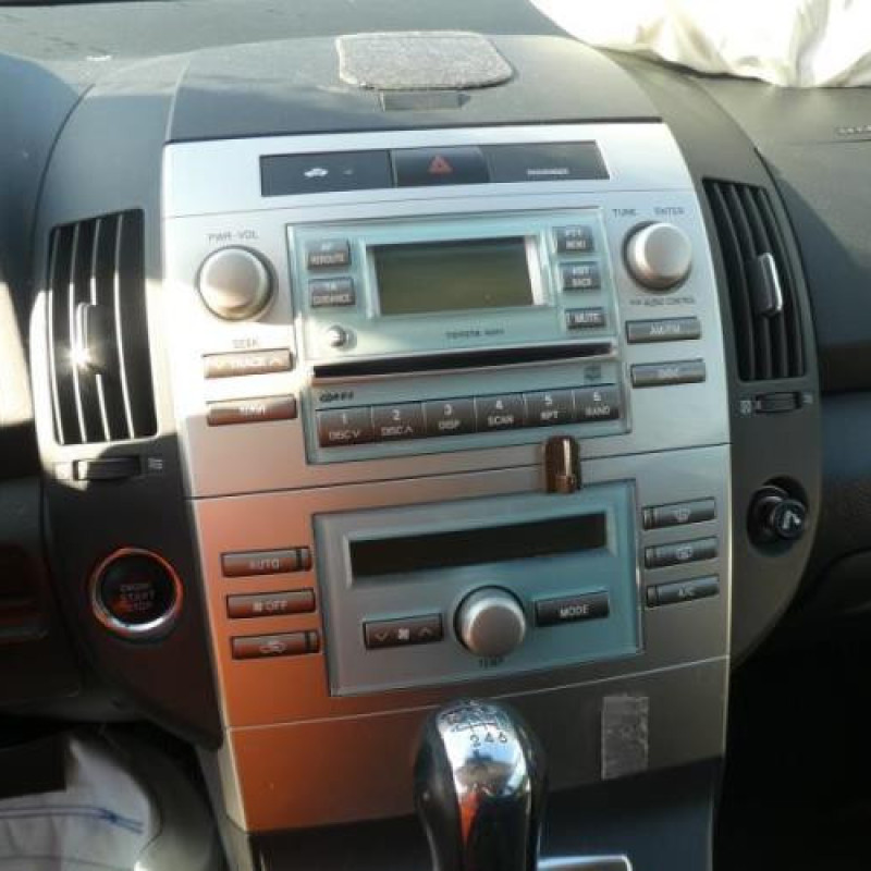 Lecteur de carte (neiman) TOYOTA COROLLA VERSO 2 Photo n°10