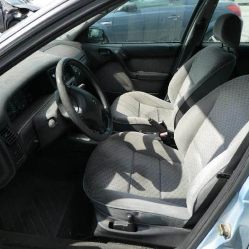 Feu arriere secondaire gauche (feux) CITROEN XANTIA Photo n°7