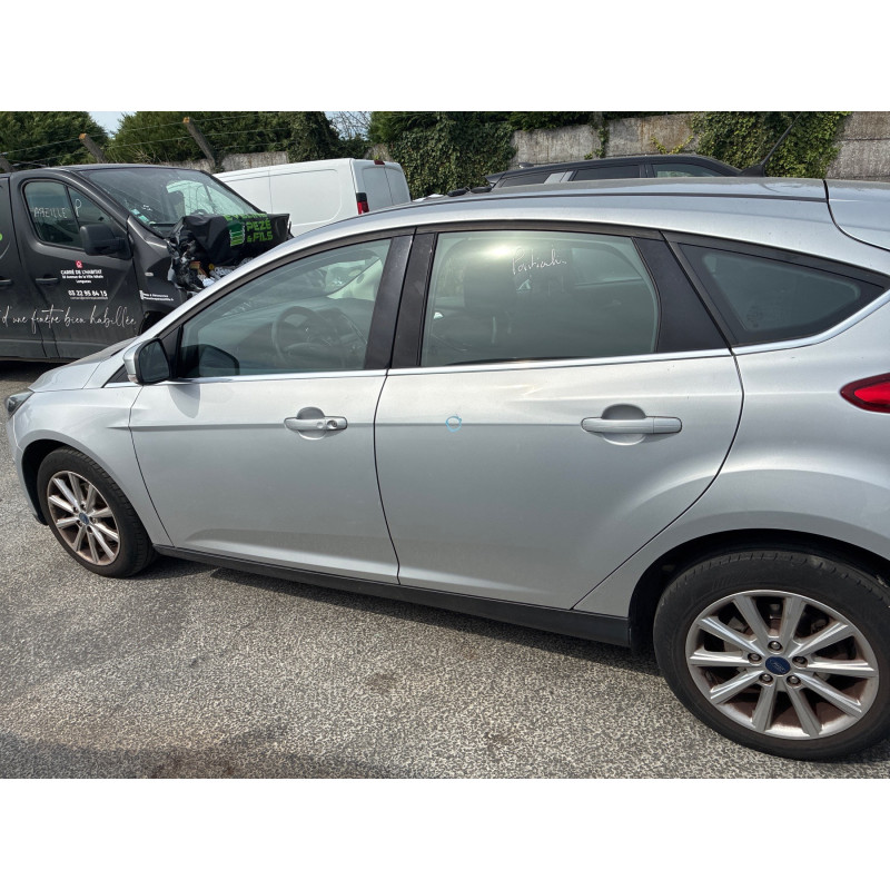 FORD FOCUS 3 PHASE 2 1.5 TDCI - 8V TURBO Photo n°2