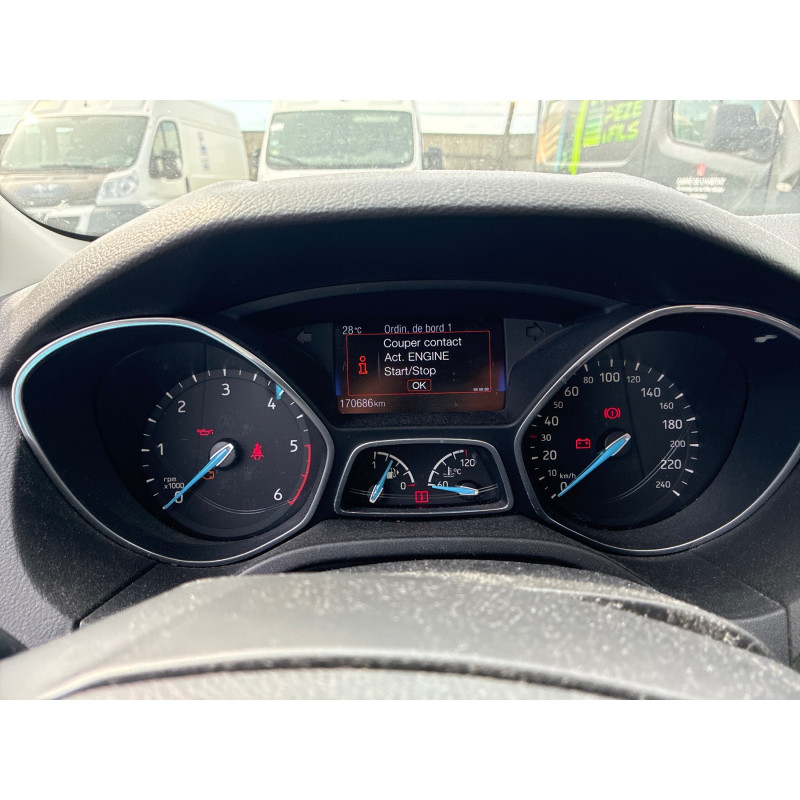 FORD FOCUS 3 PHASE 2 1.5 TDCI - 8V TURBO Photo n°15