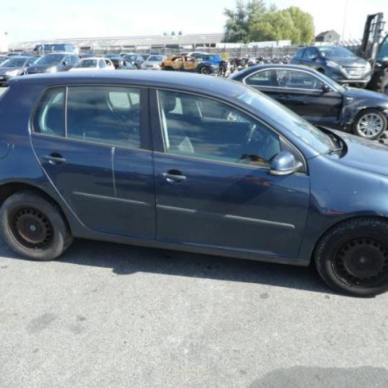 Bloc ABS (freins anti-blocage) VOLKSWAGEN GOLF 5 Photo n°3