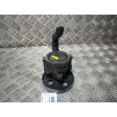 Pompe de direction RENAULT CLIO 2