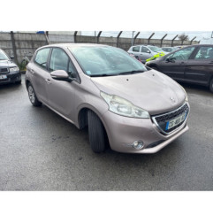 PEUGEOT 208 1 PHASE 1 1.4 HDI - 8V TURBO Photo n°1