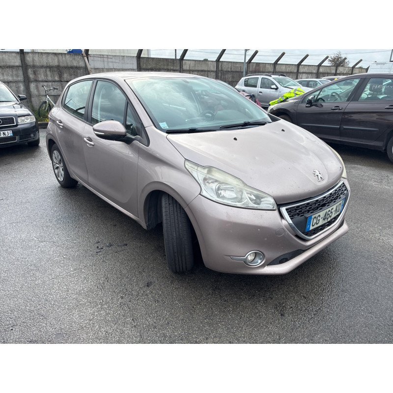 PEUGEOT 208 1 PHASE 1 1.4 HDI - 8V TURBO Photo n°1