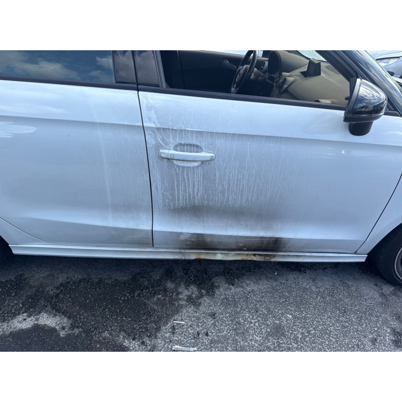 AUDI A1 1 SPORTBACK PHASE 1 1.6 TDI - 16V TURBO Photo n°1