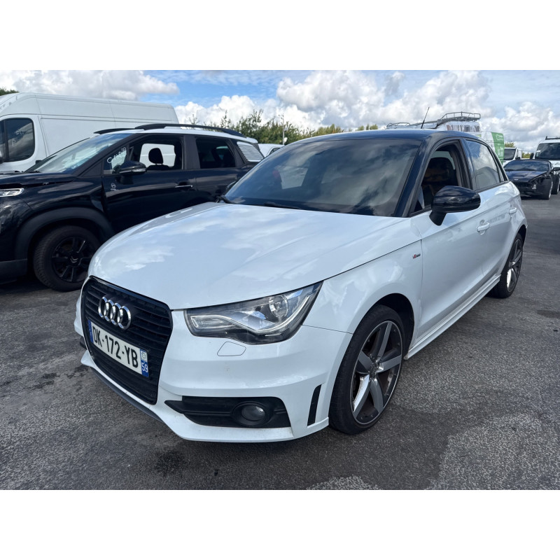 AUDI A1 1 SPORTBACK PHASE 1 1.6 TDI - 16V TURBO Photo n°6