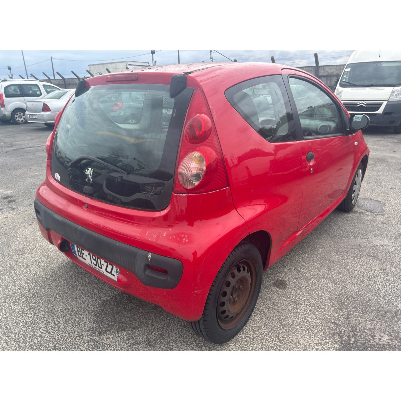 PEUGEOT 107 PHASE 1 1.0i - 12V Photo n°5