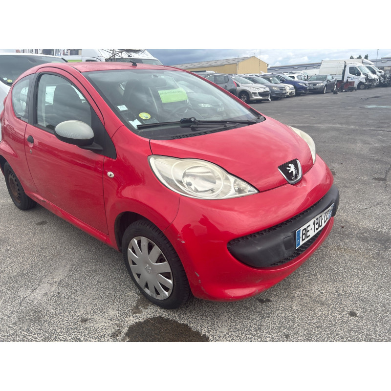 PEUGEOT 107 PHASE 1 1.0i - 12V Photo n°9