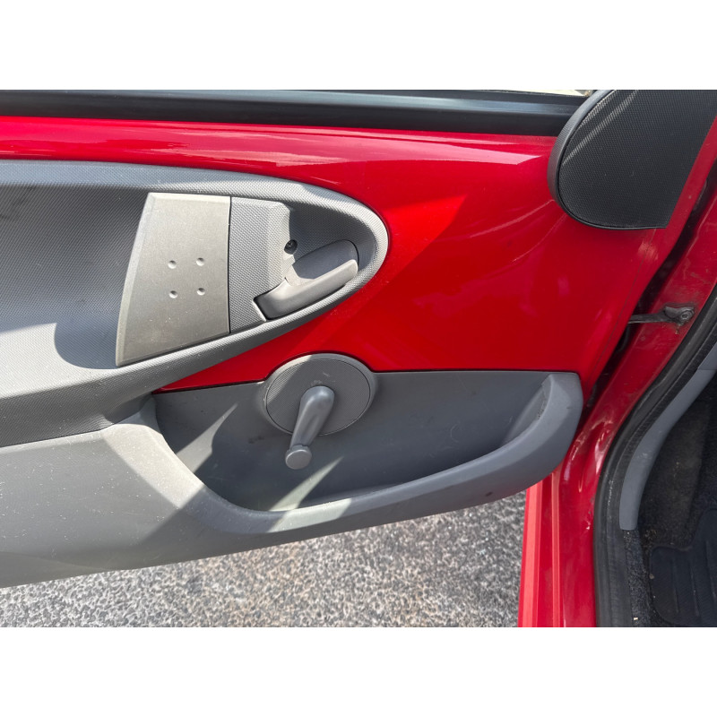 PEUGEOT 107 PHASE 1 1.0i - 12V Photo n°17