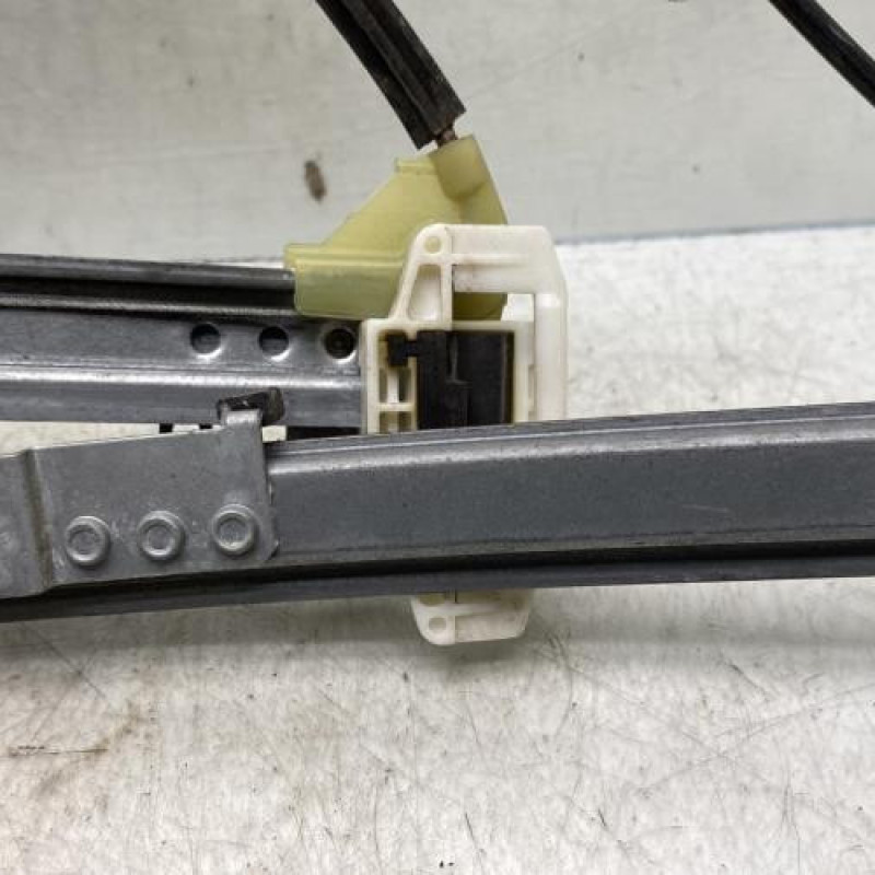 Leve vitre electrique avant droit CITROEN XSARA Photo n°3