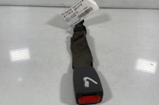 Attache ceinture arriere gauche KIA RIO 2 Photo n°1
