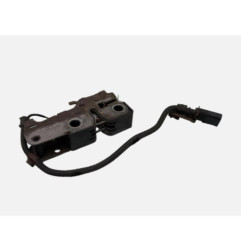 Fermeture de capot VOLKSWAGEN GOLF 5