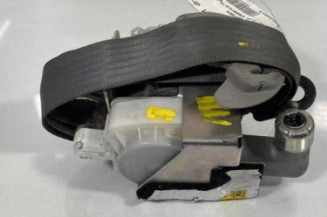 Pretensionneur de ceinture avant droit TOYOTA PRIUS 2 Photo n°1