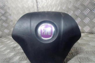 Air bag conducteur FIAT BRAVO 2 Photo n°1