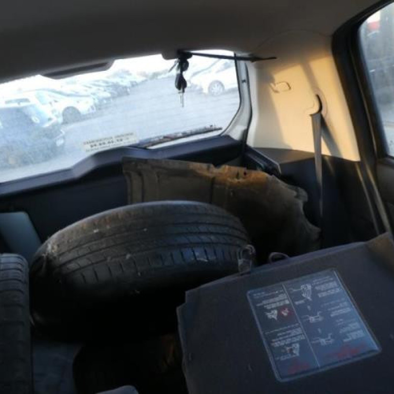Serrure arriere droit HYUNDAI GETZ Photo n°11