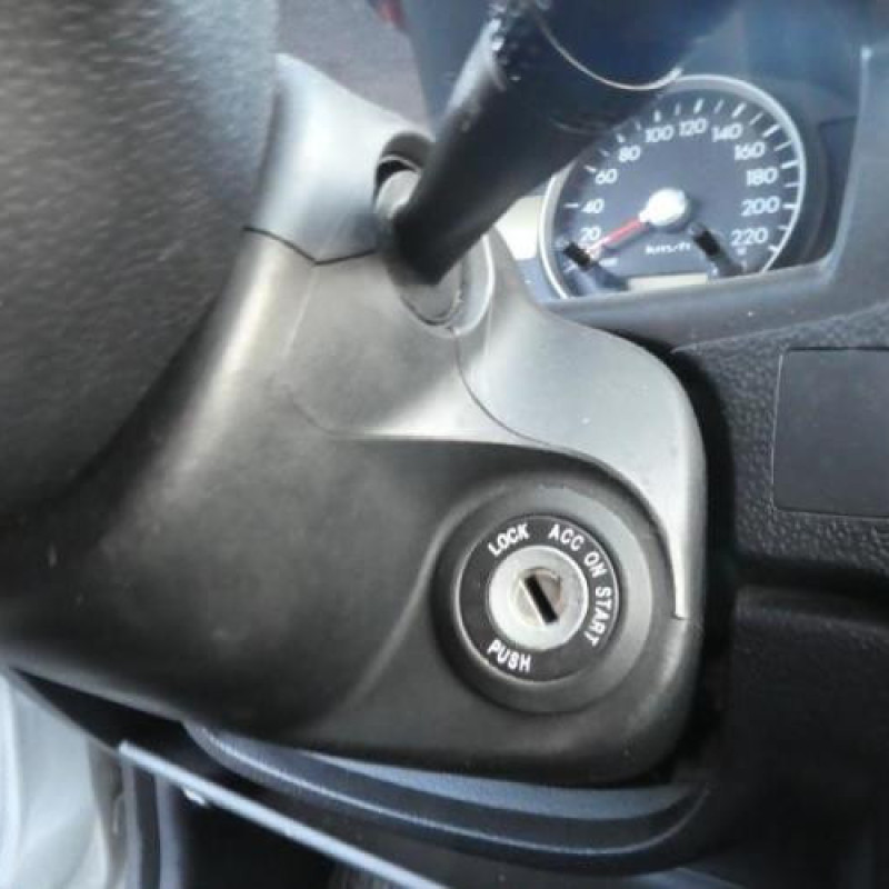 Serrure arriere droit HYUNDAI GETZ Photo n°14