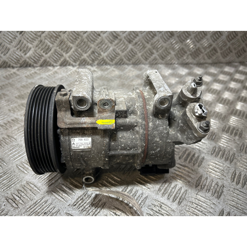 Compresseur clim CITROEN DS4 Photo n°3