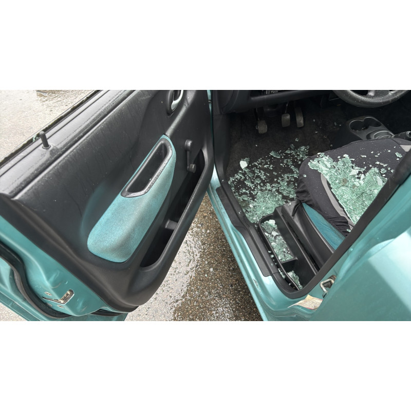 Bouton de warning OPEL AGILA A Photo n°15
