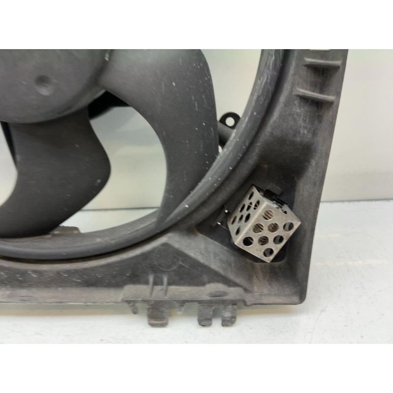 Moto ventilateur radiateur RENAULT CLIO 3 Photo n°6
