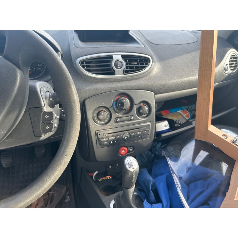 Moto ventilateur radiateur RENAULT CLIO 3 Photo n°8