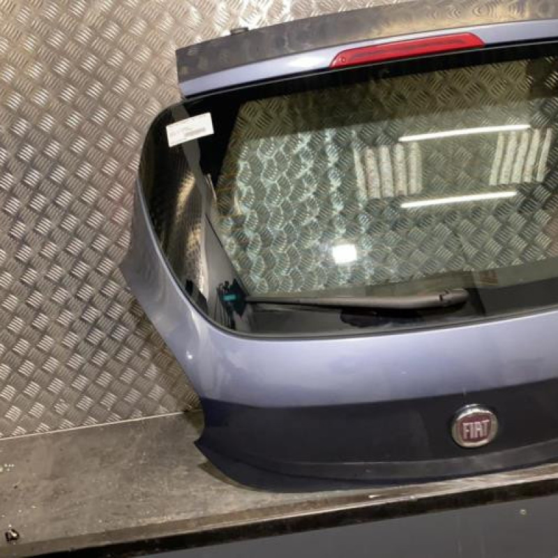 Malle/Hayon arriere FIAT BRAVO 2 Photo n°3