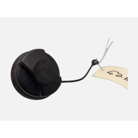 Bouchon de carburant OPEL ASTRA K Photo n°1
