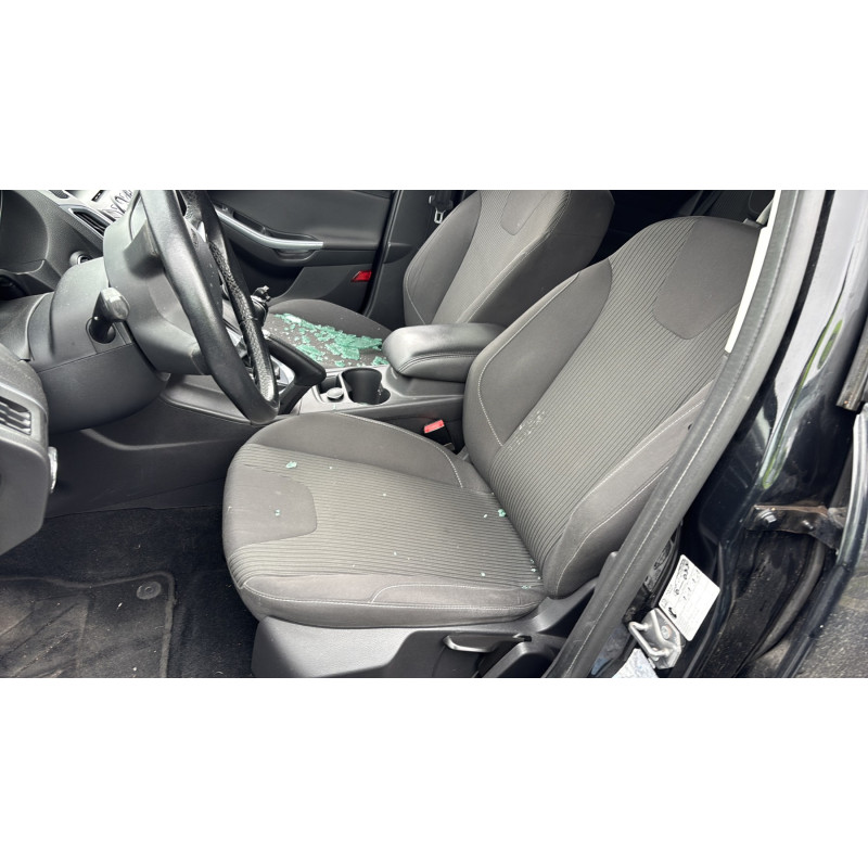 Bouton de coffre FORD FOCUS 3 Photo n°17