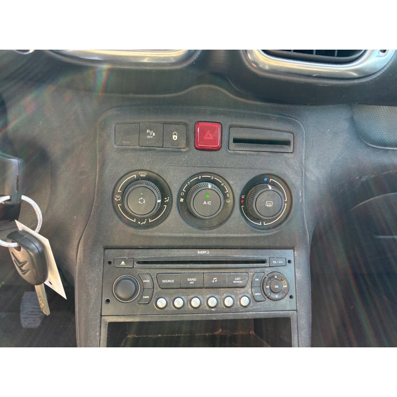 CITROEN C3 PICASSO PHASE 1 1.4 VTI - 16V Photo n°17