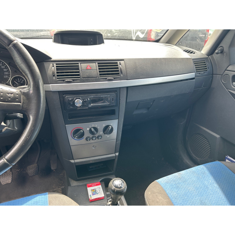 Moteur essuie glace arriere OPEL MERIVA A Photo n°18