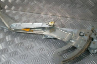 Leve vitre electrique avant droit PEUGEOT 406 Photo n°1