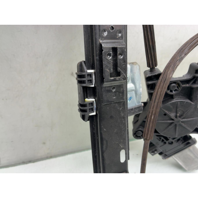 Leve vitre electrique avant droit SEAT IBIZA 4 Photo n°6
