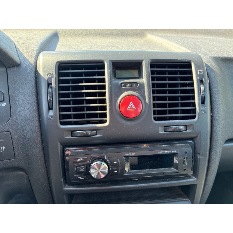Leve vitre electrique avant droit HYUNDAI GETZ Photo n°18