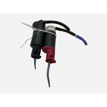 Pompe lave glace avant TOYOTA YARIS 1 Photo n°1