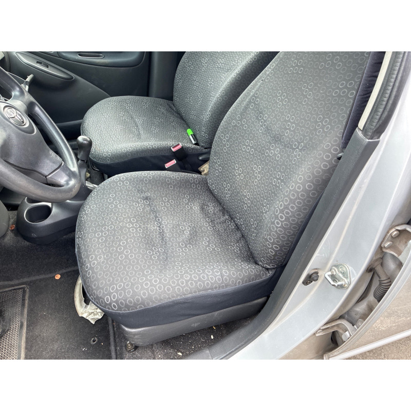 Pompe lave glace avant TOYOTA YARIS 1 Photo n°17