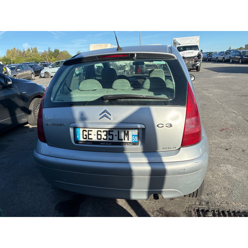 CITROEN C3 1 PHASE 1 1.4i - 8V Photo n°6